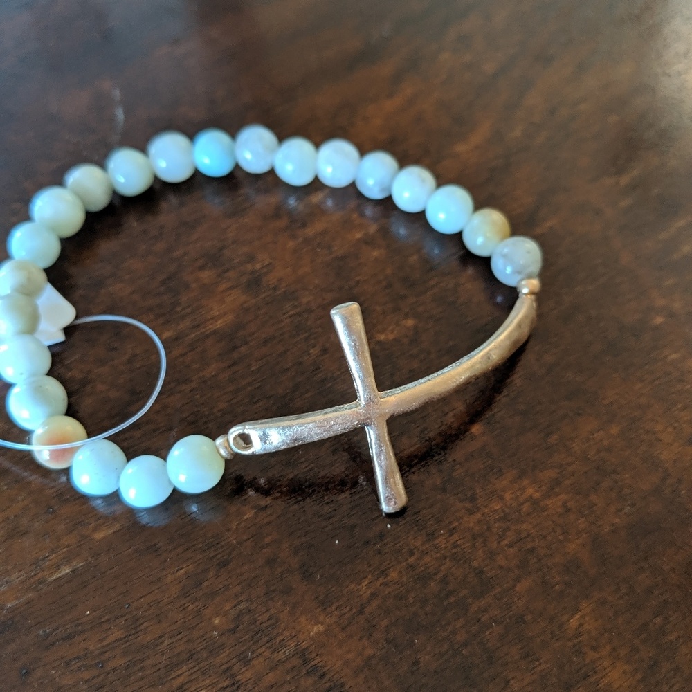 Cross bracelet